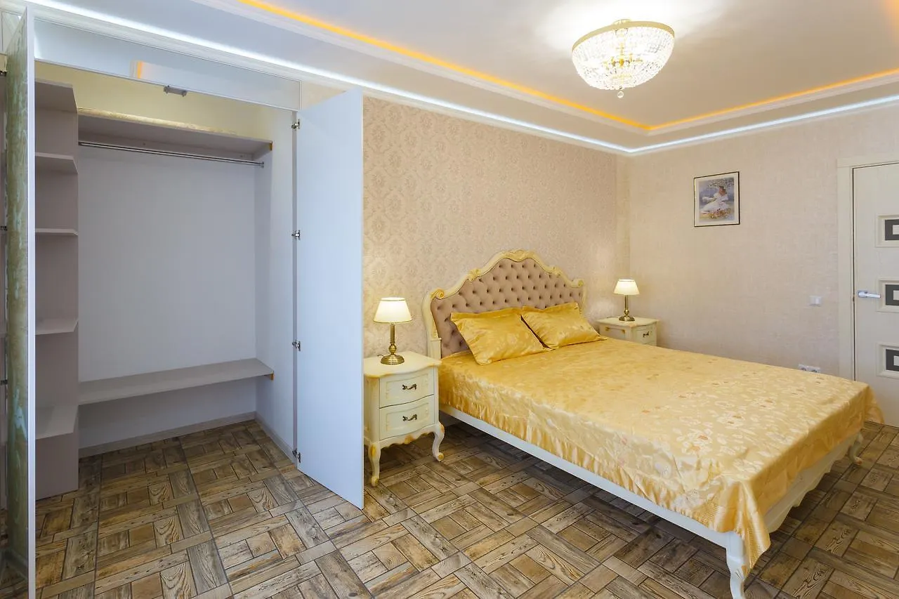 Apartment Near Railway Station Κίεβο